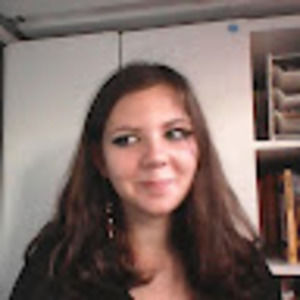 Meet your Posher, Chloe